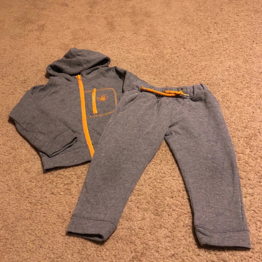 Body Glove Sweatsuit